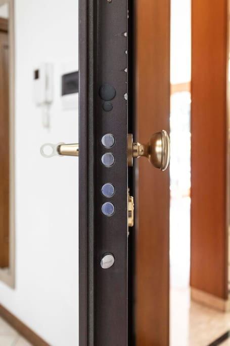 Apartmán Ca' Ida - Affitti Temporanei Turín Exteriér fotografie